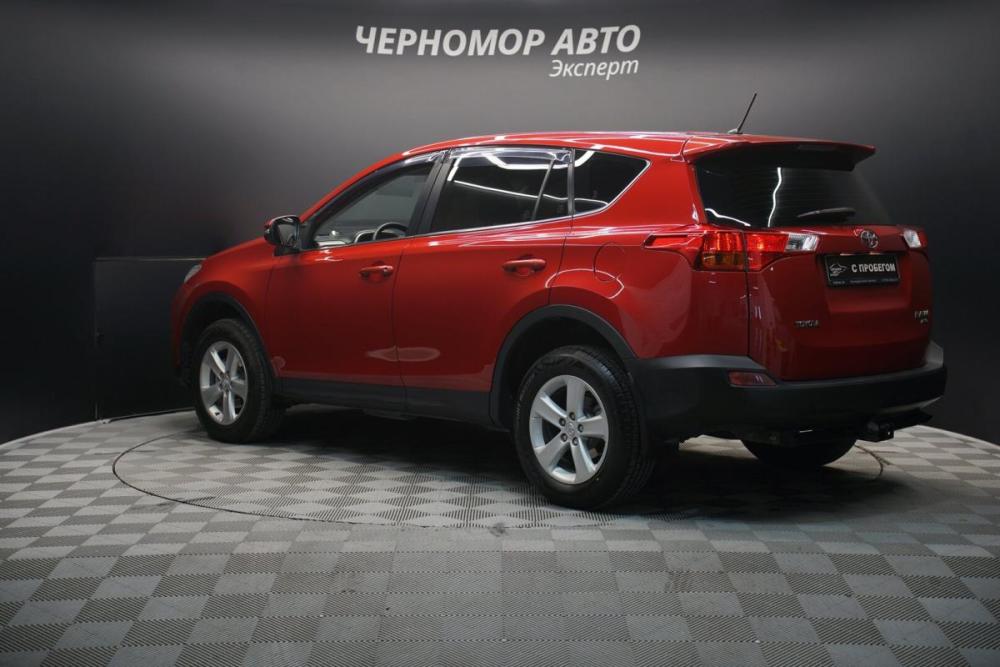 Toyota RAV4 IV (XA40) Крым  - изображение 3