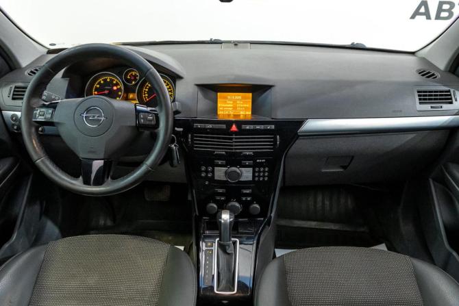 Opel Astra H Рестайлинг с пробегом 2011 года, цена 444 000 рублей, 205000 км, седан, Автокод Объявления
