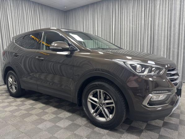 Hyundai Santa Fe III Рестайлинг с пробегом 2017 года, цена 2 390 000 рублей, 109449 км, внедорожник, Автокод Объявления