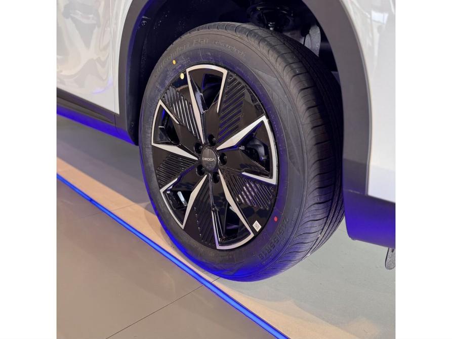 Omoda C5 II Архангельск  - изображение 16
