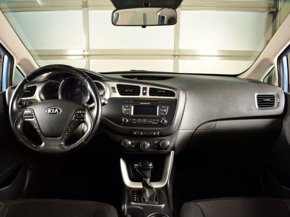 Kia Ceed II с пробегом 2012 года, цена 1 045 995 рублей, 128131 км, хэтчбек, Автокод Объявления