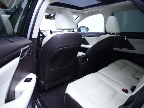 Lexus RX IV с пробегом 2016 года, цена 3 390 000 рублей, 261954 км, внедорожник, Автокод Объявления