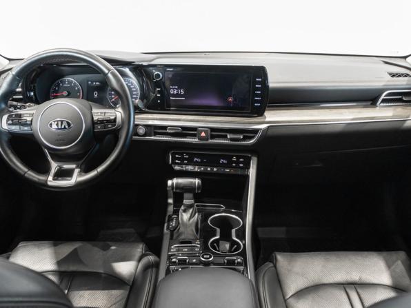 Kia K5 III с пробегом 2020 года, цена 2 663 600 рублей, 67515 км, седан, Автокод Объявления