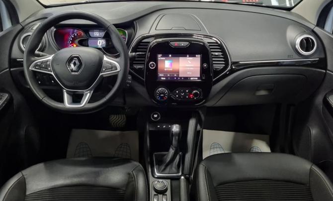 Renault Kaptur I Рестайлинг с пробегом 2021 года, цена 1 899 000 рублей, 67874 км, внедорожник, Автокод Объявления