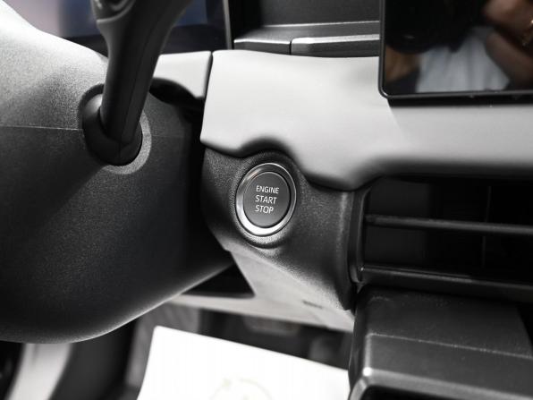 Toyota RAV4 VI (XA60) с пробегом 2026 года, цена 4 170 000 рублей, 15 км, внедорожник, Автокод Объявления