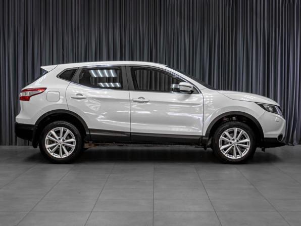 Nissan Qashqai II с пробегом 2014 года, цена 1 329 000 рублей, 217429 км, внедорожник, Автокод Объявления