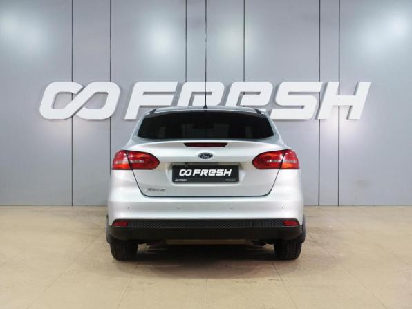 Ford Focus III Рестайлинг с пробегом 2015 года, цена 999 000 рублей, 167558 км, седан, Автокод Объявления