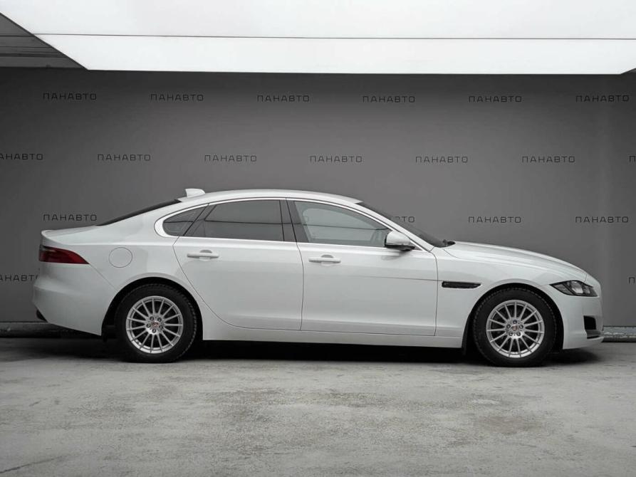 Jaguar XF II Москва  - изображение 4
