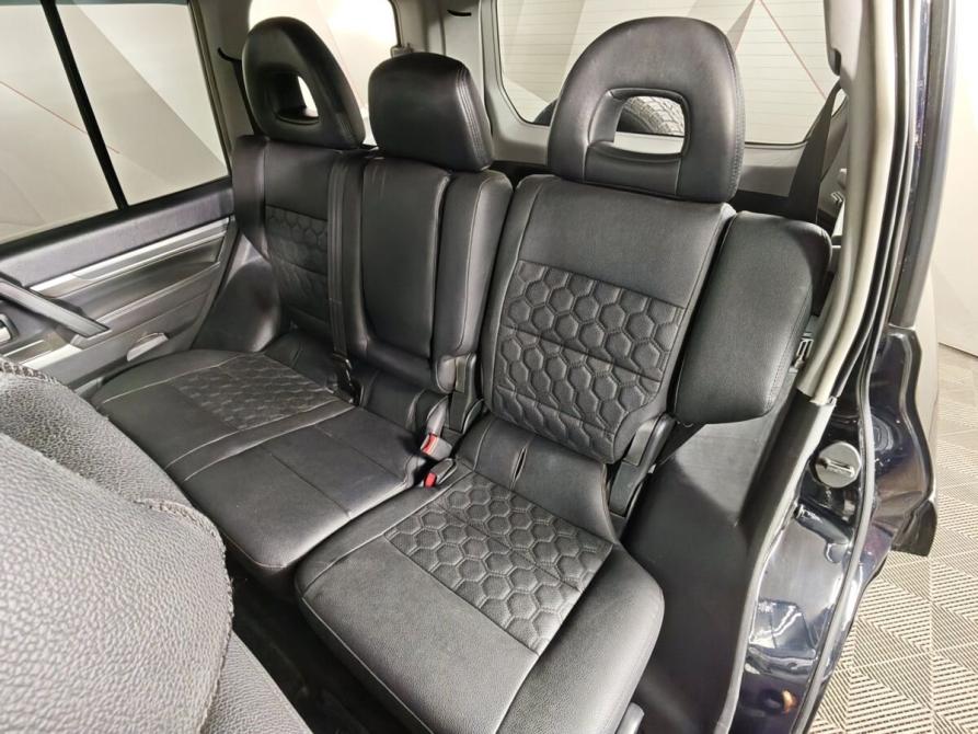 Mitsubishi Pajero III Рестайлинг Москва  - изображение 13