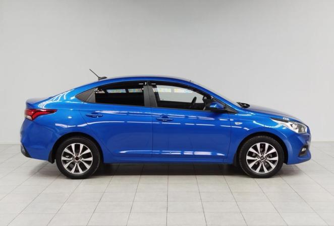 Hyundai Solaris II с пробегом 2019 года, цена 1 460 000 рублей, 113179 км, седан, Автокод Объявления