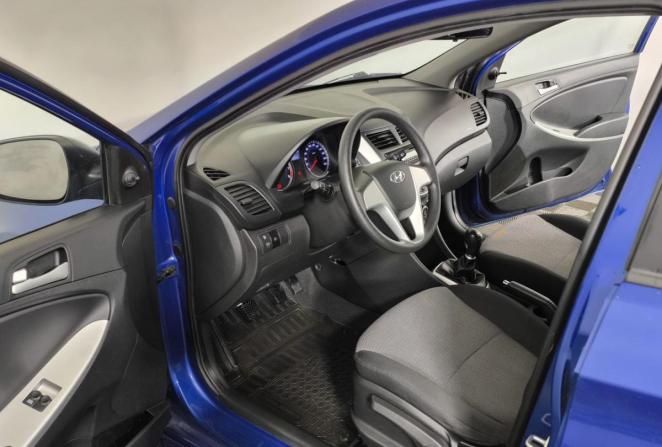 Hyundai Solaris I с пробегом 2011 года, цена 820 000 рублей, 99505 км, хэтчбек, Автокод Объявления