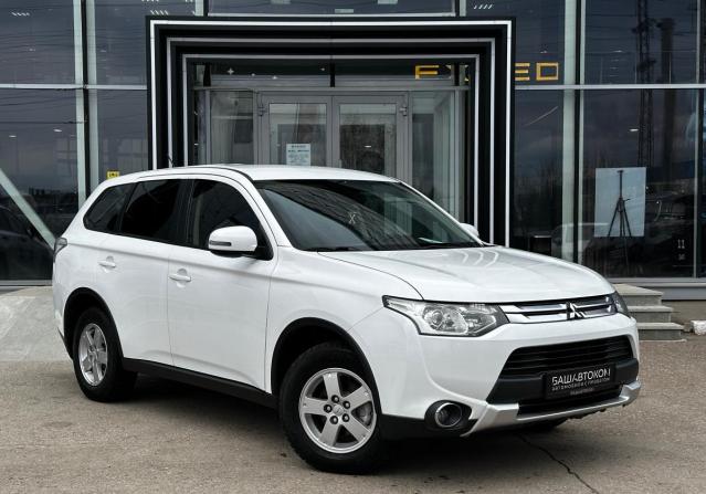 Mitsubishi Outlander III с пробегом 2014 года, цена 1 560 000 рублей, 199850 км, внедорожник, Автокод Объявления