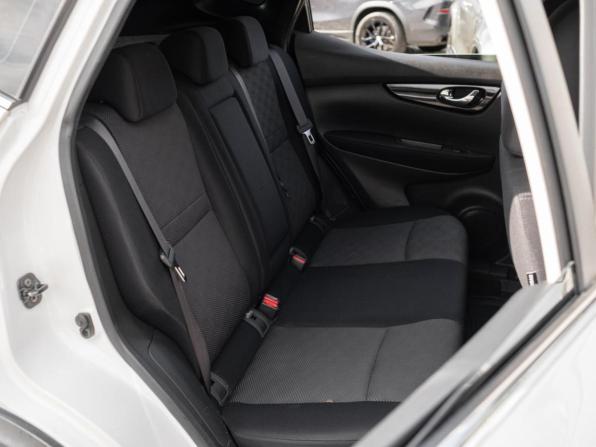 Nissan Qashqai II с пробегом 2017 года, цена 1 549 000 рублей, 119908 км, внедорожник, Автокод Объявления