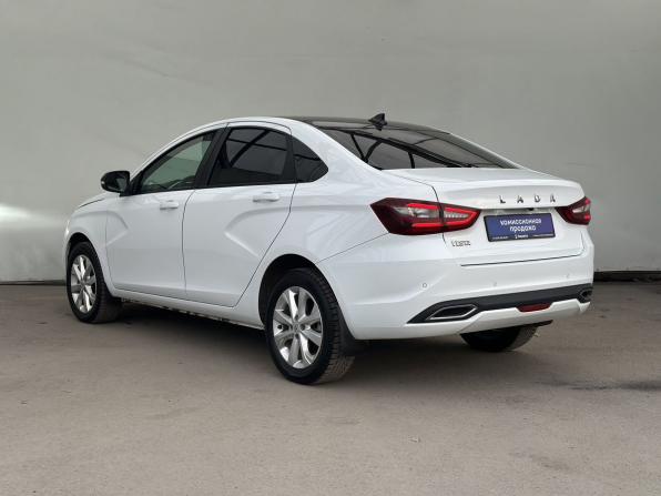 Lada (ВАЗ) Vesta I Рестайлинг (NG) с пробегом 2024 года, цена 1 380 000 рублей, 18750 км, седан, Автокод Объявления