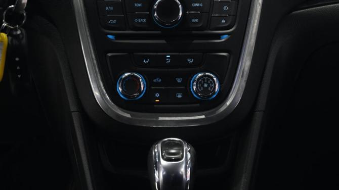 Buick Encore I с пробегом 2015 года, цена 1 095 000 рублей, 196548 км, внедорожник, Автокод Объявления