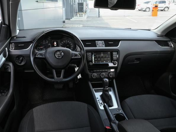 Skoda Octavia III (A7) с пробегом 2016 года, цена 1 450 000 рублей, 203901 км, лифтбек, Автокод Объявления