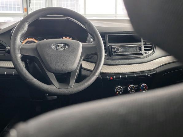 Lada (ВАЗ) Vesta I Рестайлинг (NG) с пробегом 2024 года, цена 800 000 рублей, 51801 км, седан, Автокод Объявления