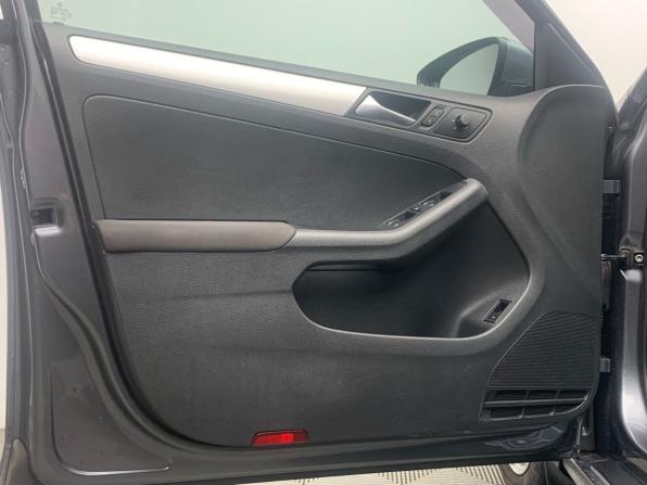 Volkswagen Jetta VI с пробегом 2012 года, цена 769 000 рублей, 210744 км, седан, Автокод Объявления