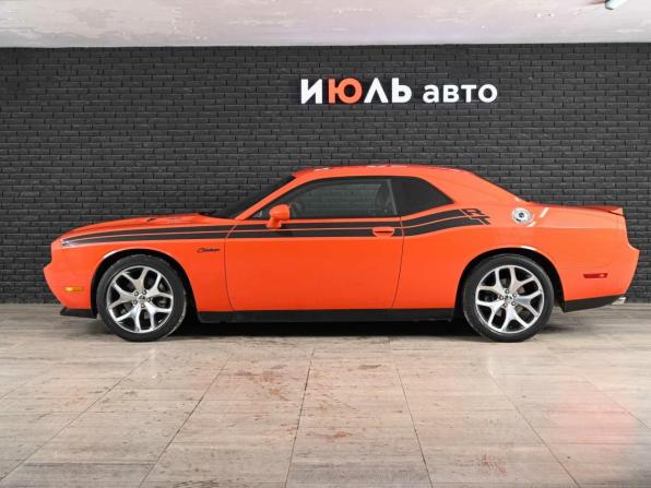 Dodge Challenger III Рестайлинг с пробегом 2013 года, цена 3 500 000 рублей, 106395 км, купе, Автокод Объявления