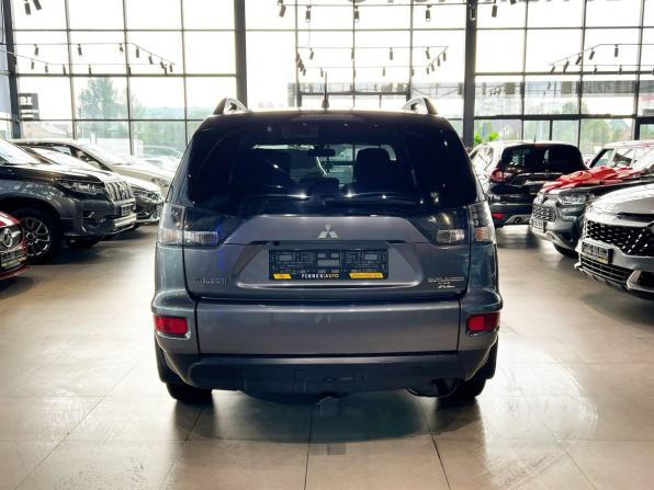 Mitsubishi Outlander II Рестайлинг с пробегом 2011 года, цена 1 395 000 рублей, 185839 км, внедорожник, Автокод Объявления