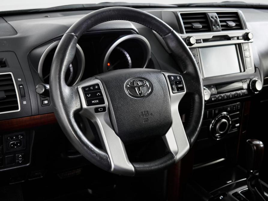 Toyota Land Cruiser Prado 150 Series Рестайлинг 1 Москва  - изображение 14