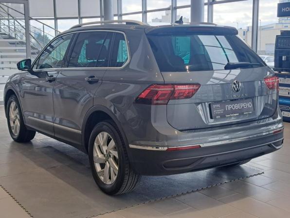 Volkswagen Tiguan II Рестайлинг с пробегом 2020 года, цена 2 482 000 рублей, 135897 км, внедорожник, Автокод Объявления