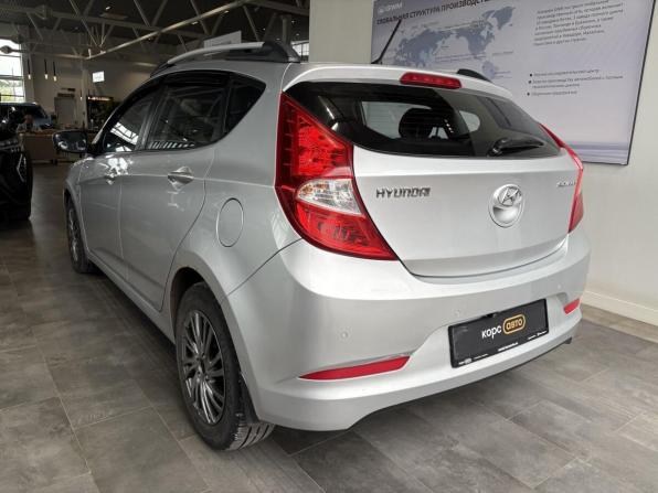 Hyundai Solaris I Рестайлинг с пробегом 2014 года, цена 839 000 рублей, 210571 км, хэтчбек, Автокод Объявления