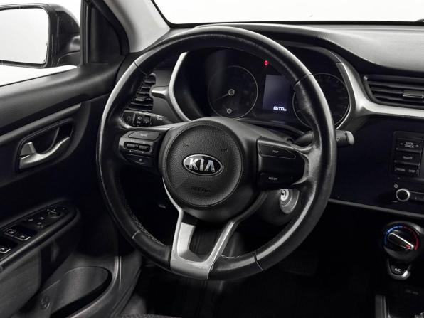 Kia Rio IV Рестайлинг с пробегом 2020 года, цена 1 375 600 рублей, 105776 км, седан, Автокод Объявления