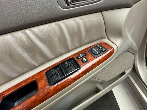Toyota Camry V (XV30) Рестайлинг с пробегом 2004 года, цена 1 500 000 рублей, 111860 км, седан, Автокод Объявления