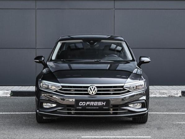 Volkswagen Passat B8 Рестайлинг с пробегом 2020 года, цена 2 199 000 рублей, 117019 км, седан, Автокод Объявления