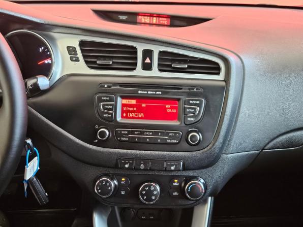 Kia Ceed II с пробегом 2013 года, цена 895 000 рублей, 176727 км, хэтчбек, Автокод Объявления