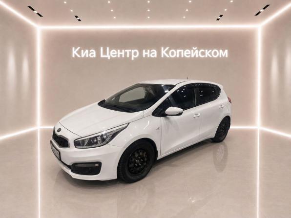 Kia Ceed II Рестайлинг с пробегом 2016 года, цена 1 199 000 рублей, 123000 км, хэтчбек, Автокод Объявления