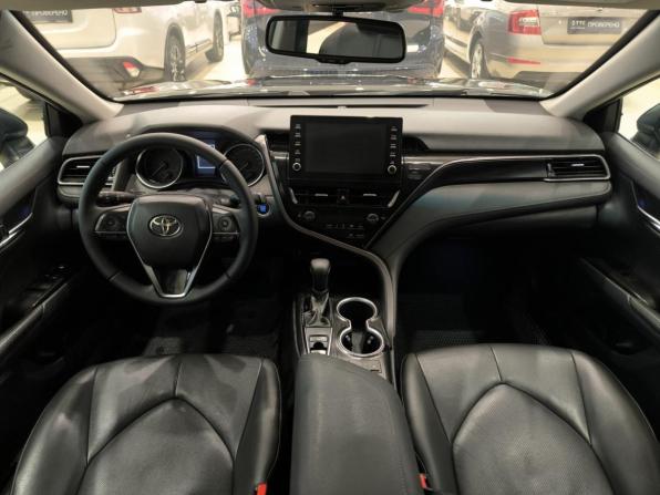 Toyota Camry VIII (XV70) Рестайлинг с пробегом 2021 года, цена 2 150 000 рублей, 168000 км, седан, Автокод Объявления