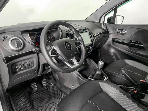Renault Kaptur I Рестайлинг с пробегом 2021 года, цена 1 596 000 рублей, 149000 км, внедорожник, Автокод Объявления