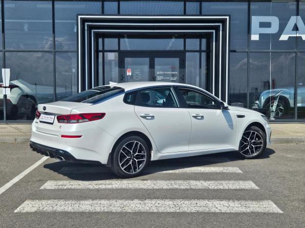 Kia Optima IV Рестайлинг с пробегом 2019 года, цена 2 040 000 рублей, 140000 км, седан, Автокод Объявления