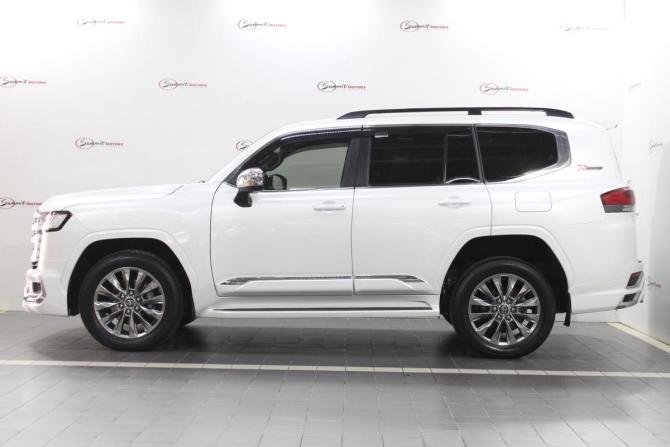 Toyota Land Cruiser 300 Series с пробегом 2021 года, цена 11 000 000 рублей, 68946 км, внедорожник, Автокод Объявления