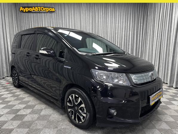 Honda Freed I Рестайлинг с пробегом 2012 года, цена 1 270 000 рублей, 207009 км, компактвэн, Автокод Объявления