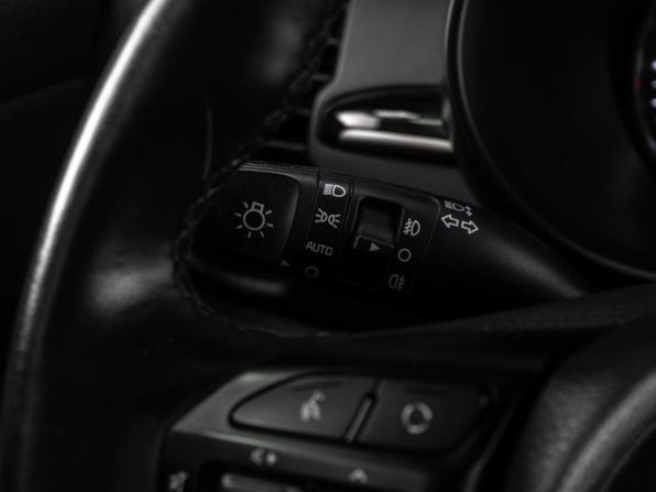 Kia Rio IV Рестайлинг с пробегом 2020 года, цена 1 649 000 рублей, 70759 км, седан, Автокод Объявления