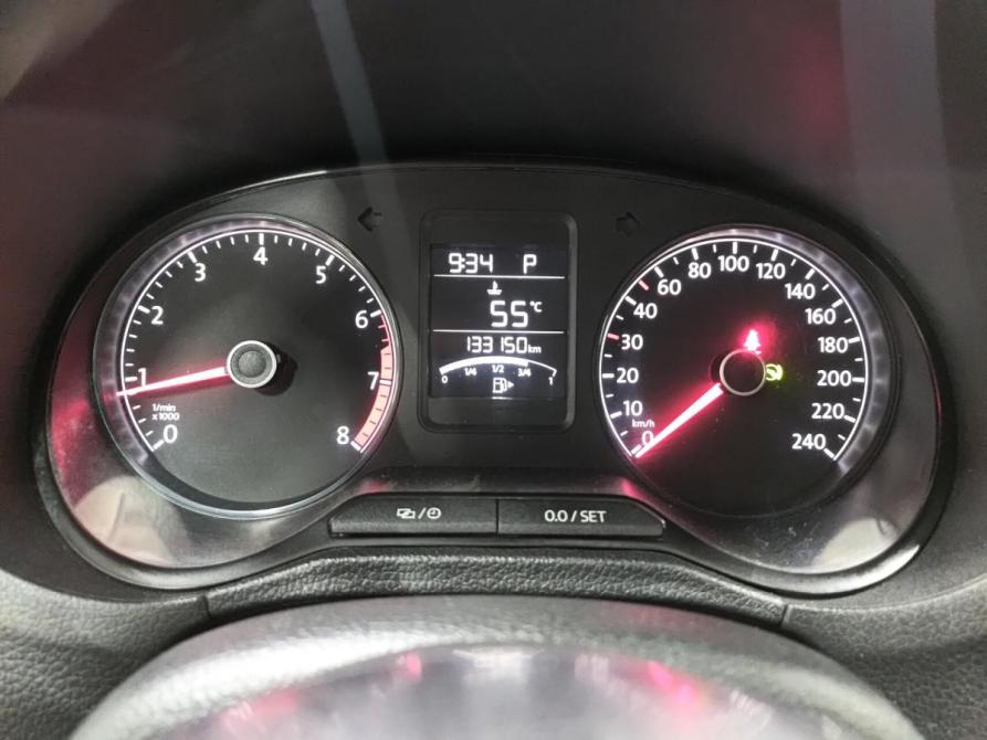 Volkswagen Polo V Рестайлинг Казань  - изображение 16