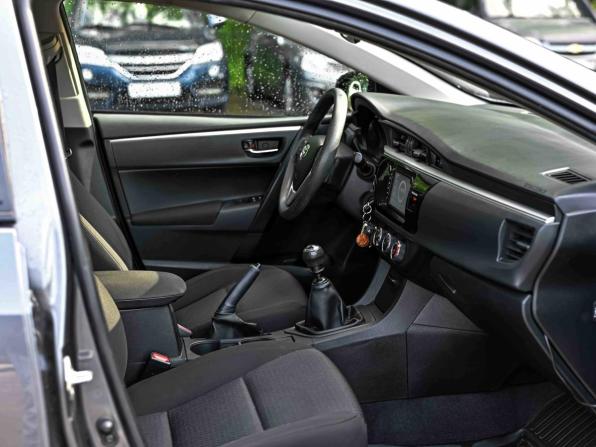 Toyota Corolla XI (E160 E170 E180) с пробегом 2013 года, цена 1 030 000 рублей, 167241 км, седан, Автокод Объявления