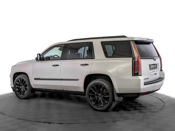 Cadillac Escalade IV с пробегом 2020 года, цена 6 100 000 рублей, 47064 км, внедорожник, Автокод Объявления