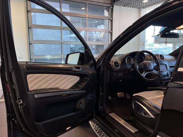 Mercedes-Benz GL-Класс I (X164) Рестайлинг с пробегом 2011 года, цена 2 390 000 рублей, 115905 км, внедорожник, Автокод Объявления