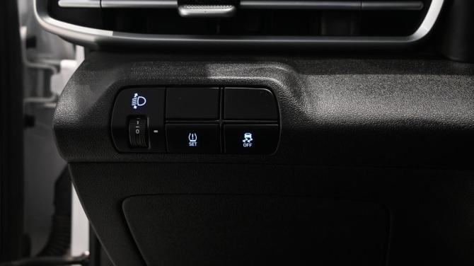 Hyundai Elantra VII (CN7) Рестайлинг с пробегом 2023 года, цена 1 859 000 рублей, 14737 км, седан, Автокод Объявления
