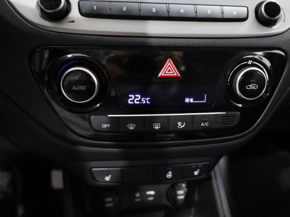 Hyundai Solaris II с пробегом 2018 года, цена 1 439 000 рублей, 83173 км, седан, Автокод Объявления