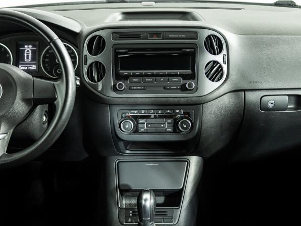 Volkswagen Tiguan I Рестайлинг с пробегом 2014 года, цена 1 049 585 рублей, 187649 км, внедорожник, Автокод Объявления