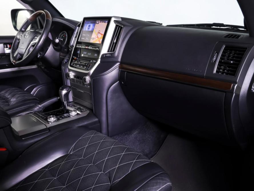 Toyota Land Cruiser 200 Series Рестайлинг 2 Москва  - изображение 10