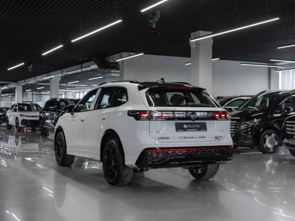 Volkswagen Tiguan III (China Market) с пробегом 2026 года, цена 4 900 000 рублей, 17 км, внедорожник, Автокод Объявления