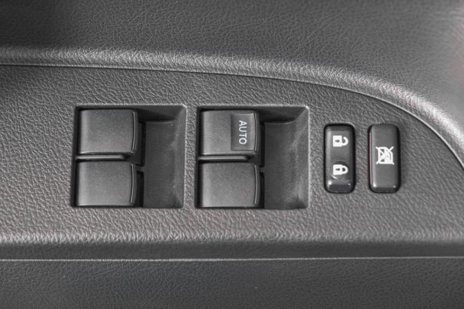 Toyota Highlander II (XU40) Рестайлинг с пробегом 2013 года, цена 2 299 000 рублей, 240000 км, внедорожник, Автокод Объявления