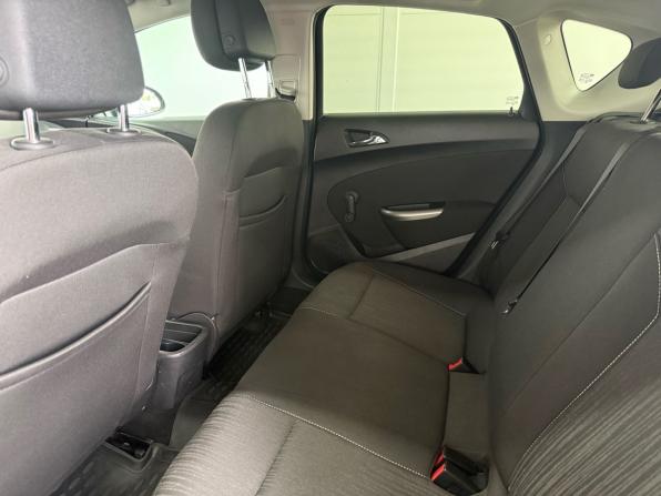 Opel Astra J Рестайлинг с пробегом 2012 года, цена 789 000 рублей, 172000 км, хэтчбек, Автокод Объявления
