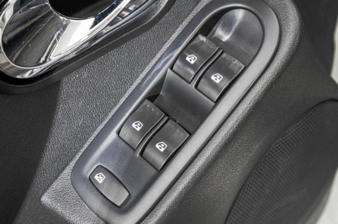 Nissan Terrano III (D10) с пробегом 2014 года, цена 1 099 000 рублей, 177000 км, внедорожник, Автокод Объявления